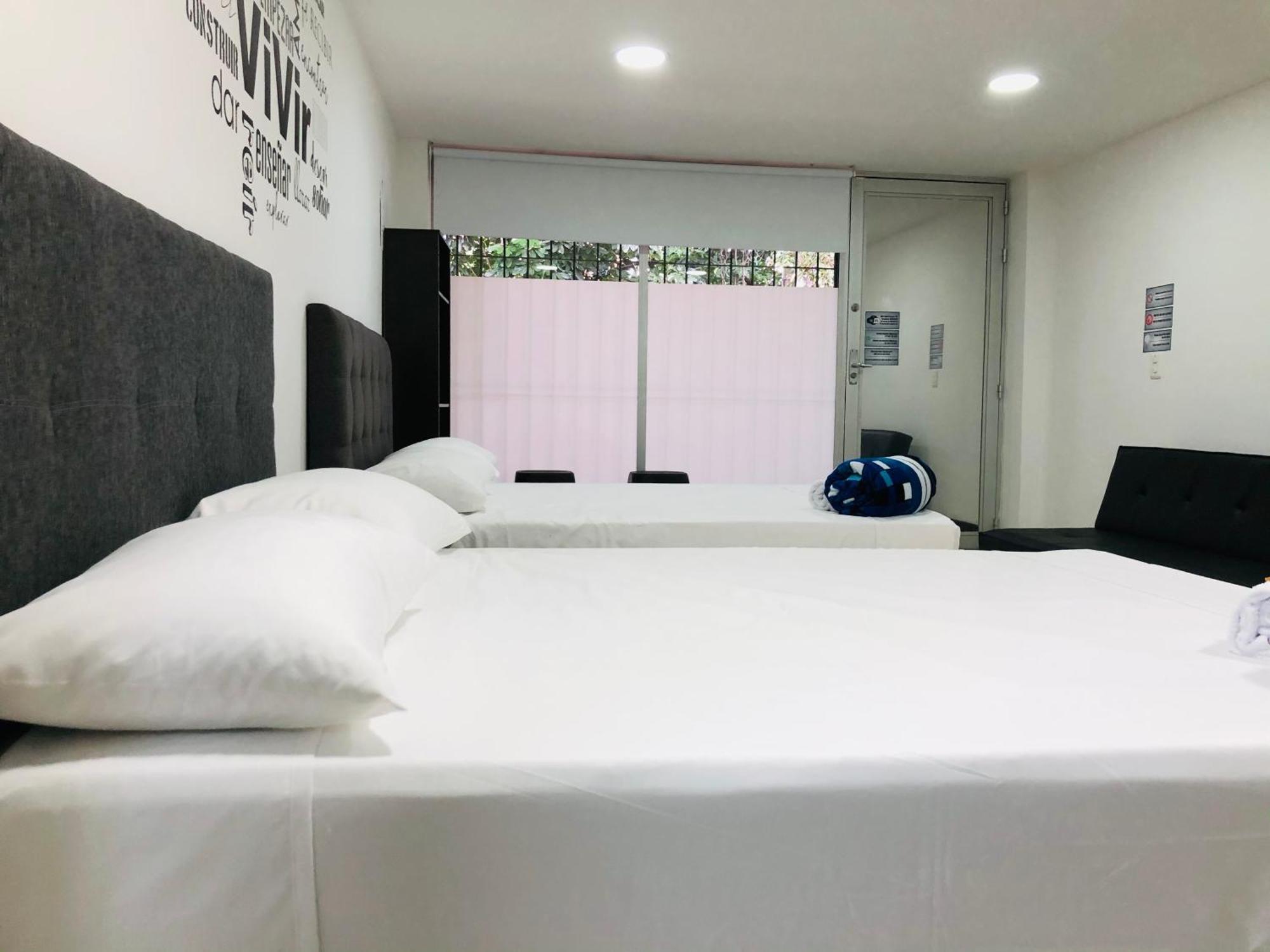Apto Moderno En Laureles Меделин Екстериор снимка