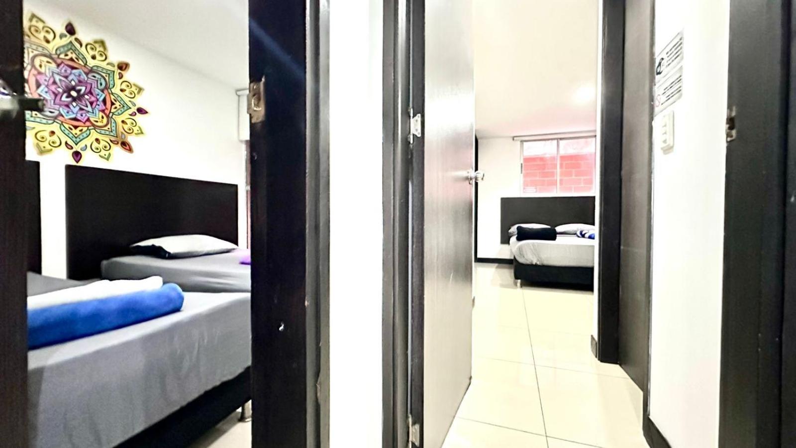Apto Moderno En Laureles Меделин Екстериор снимка